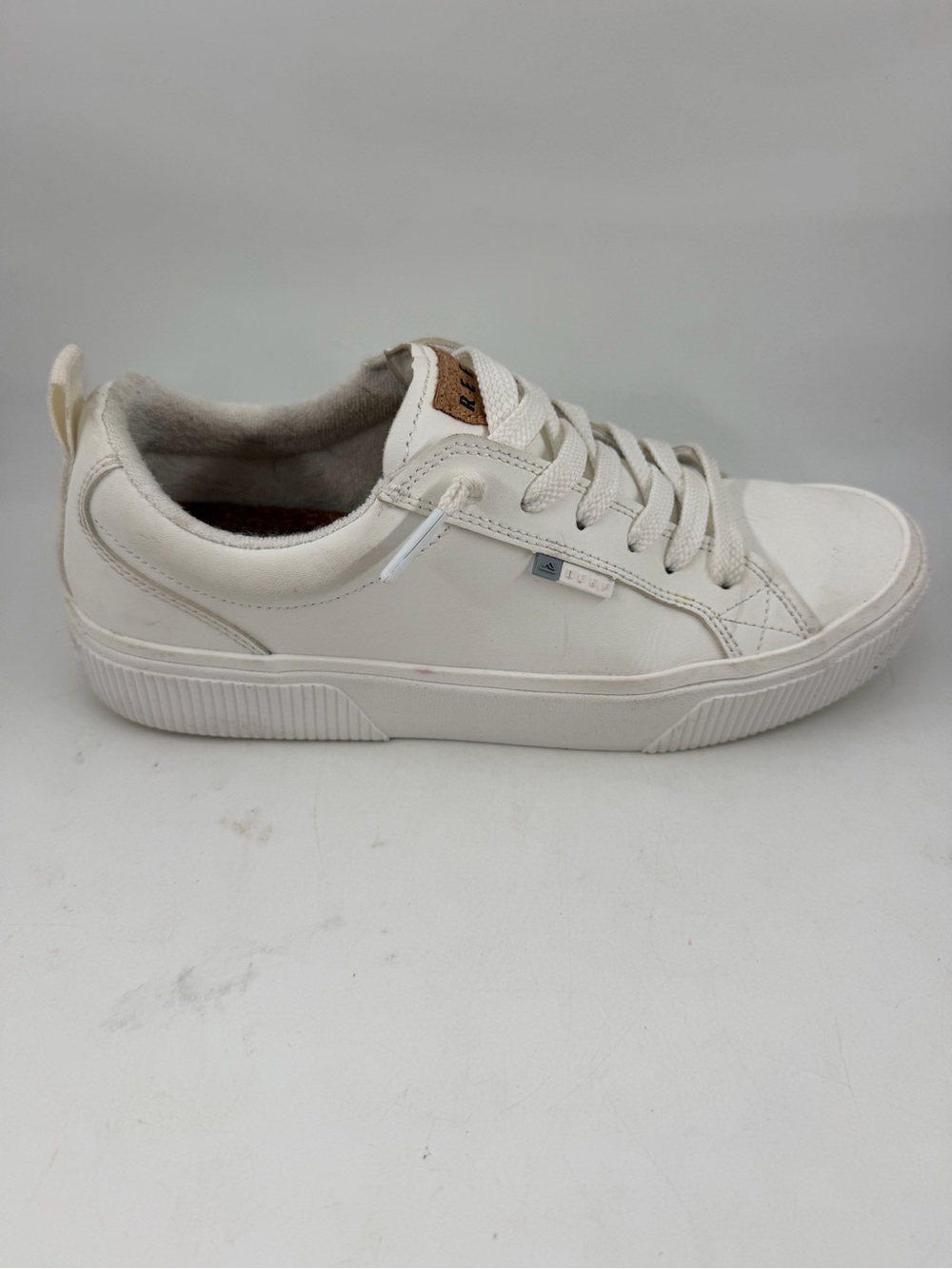 Reef Women’s Lay Day Dawn White Leather -SZ 10- Lace-Up Sneakers Shoes